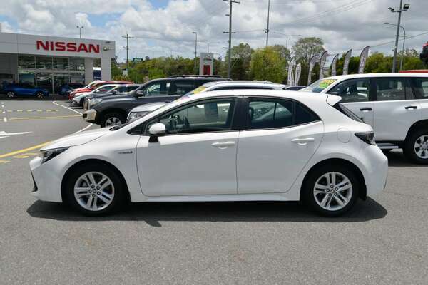 2022 Toyota Corolla Ascent Sport Hybrid ZWE211R