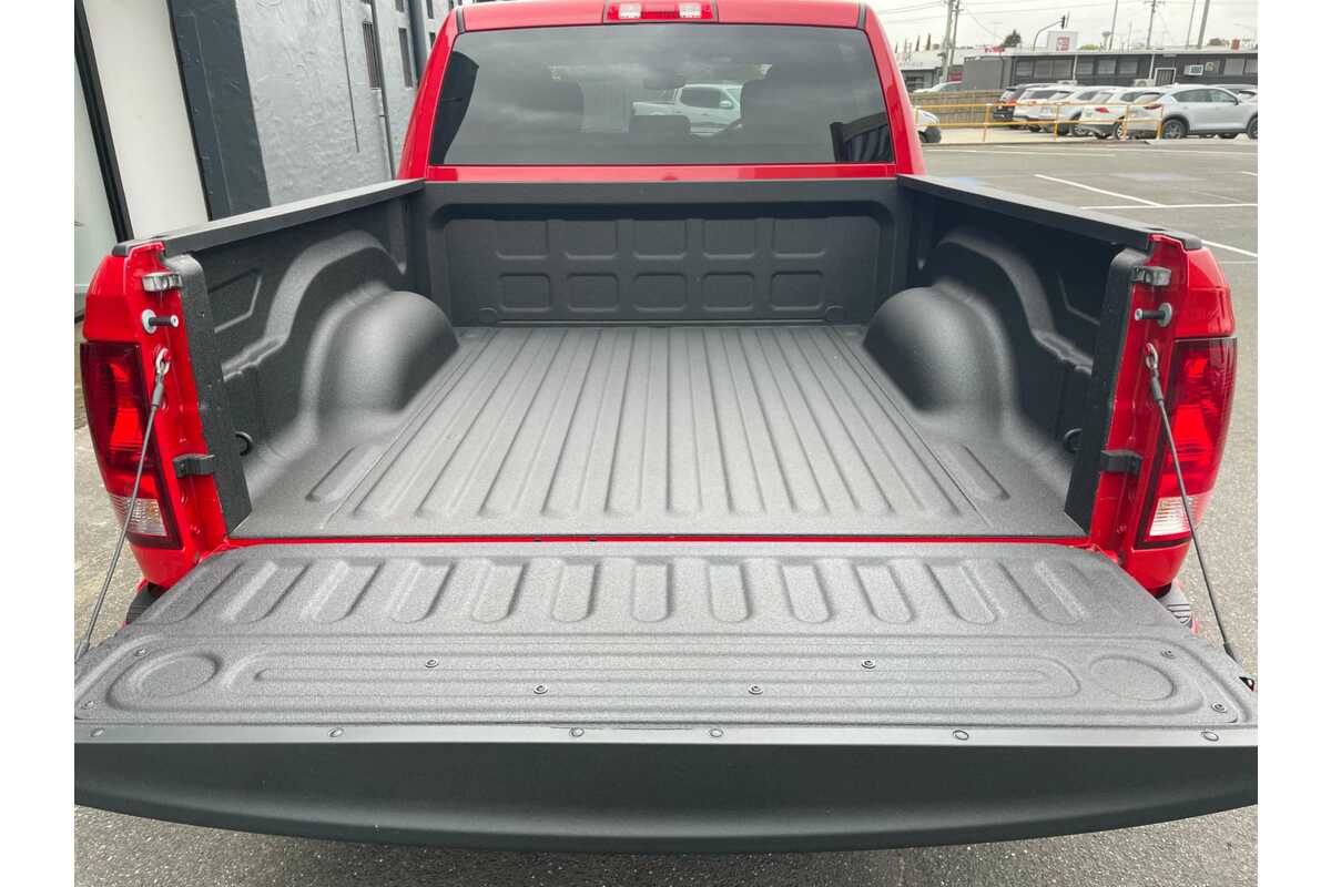 2023 RAM 1500 Express DS