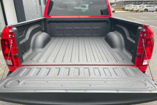 2023 RAM 1500 Express DS