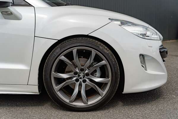 2013 Peugeot RCZ