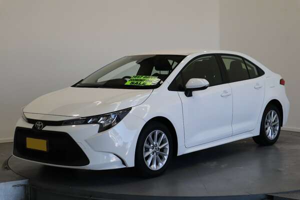 2021 Toyota Corolla Sedan Hybrid Ascent Sport 1.8L002 4390580A0