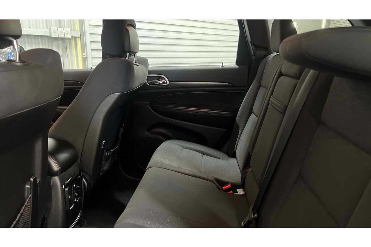 2013 Jeep Grand Cherokee Laredo WK MY2014