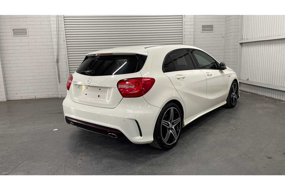 2013 Mercedes Benz A-Class A250 D-CT Sport W176