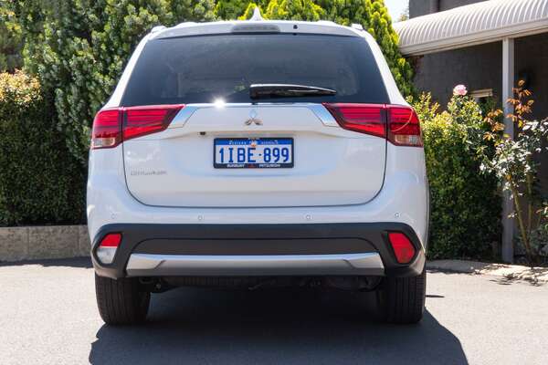 2019 Mitsubishi Outlander ES ZL