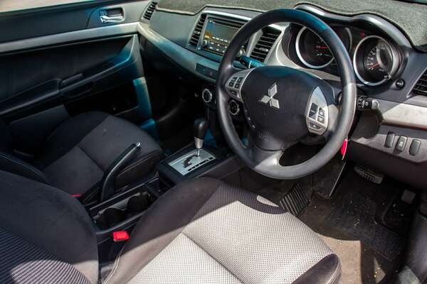 2015 Mitsubishi Lancer ES Sport CJ