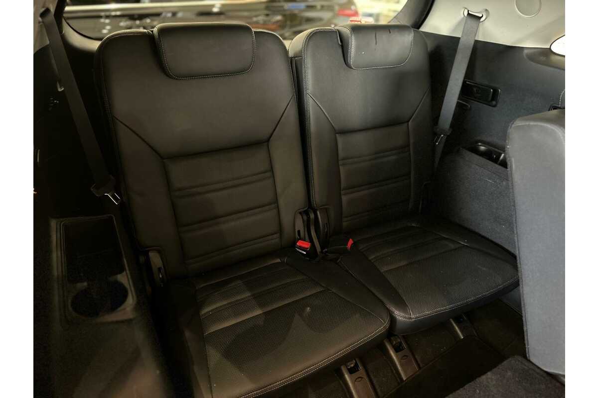 2019 Kia Sorento SLi UM