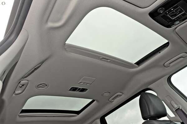 2023 Kia Carnival Platinum KA4