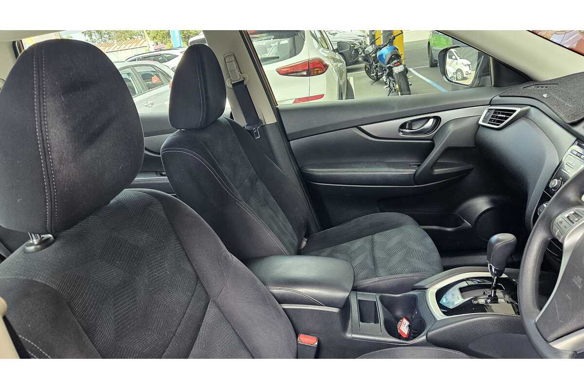 2015 Nissan X-TRAIL ST T32