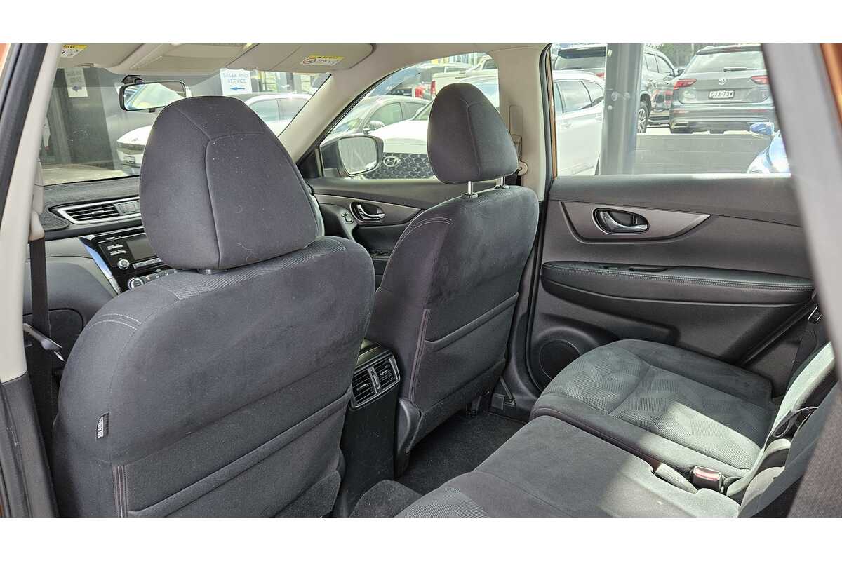 2015 Nissan X-TRAIL ST T32
