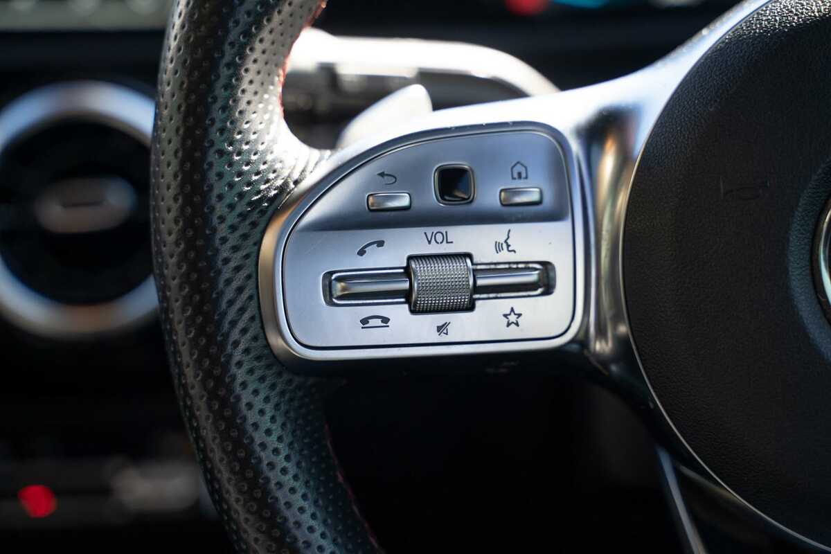 2018 Mercedes-Benz A-Class A250 AMG Line W177
