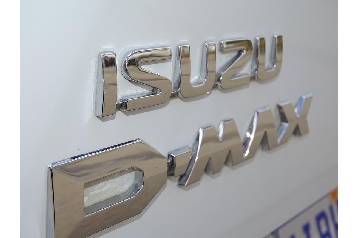 2017 Isuzu D-MAX SX High Ride Rear Wheel Drive