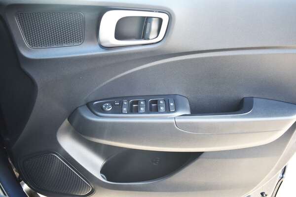 2022 Hyundai Venue Active QX.V5