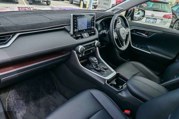 2020 Toyota RAV4 Cruiser AXAH54R