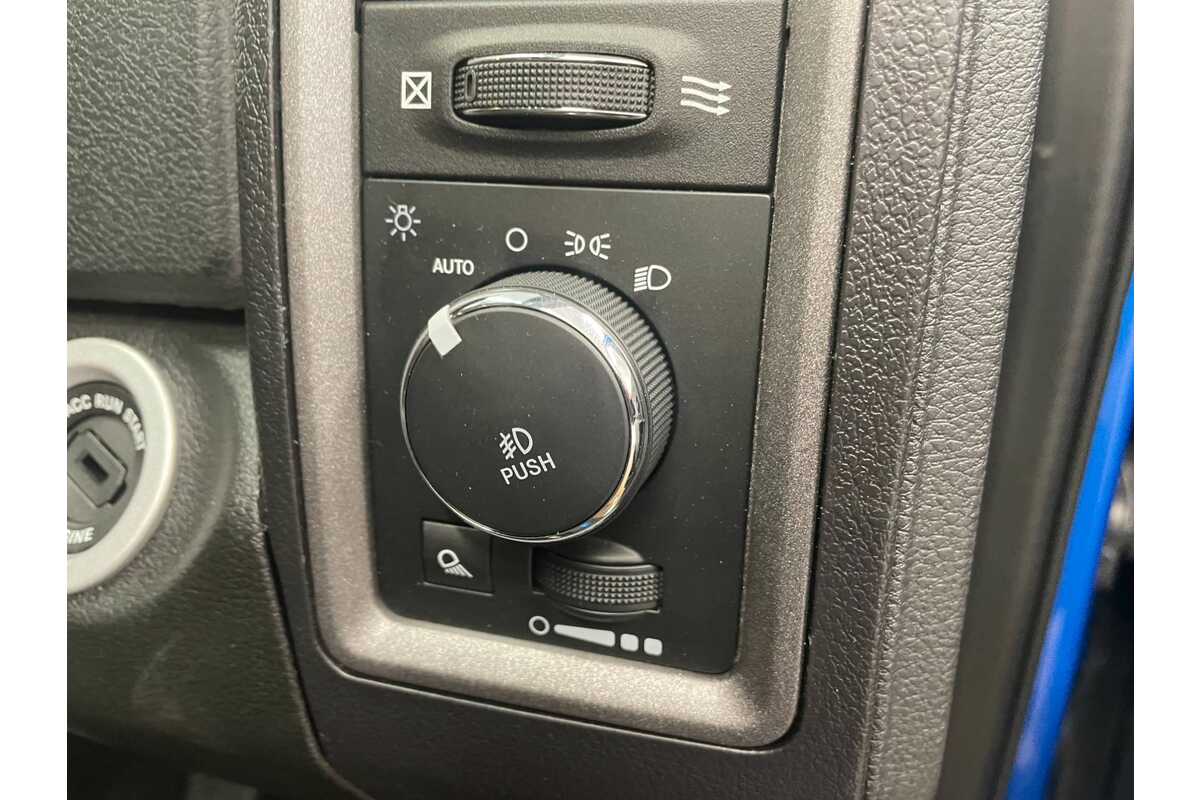 2023 RAM 1500 Express DS