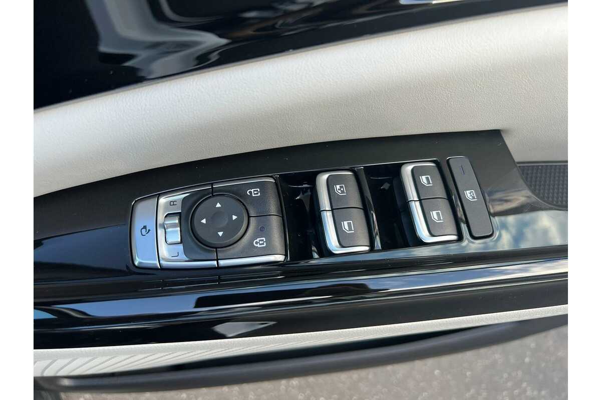 2023 Kia Carnival Si KA4