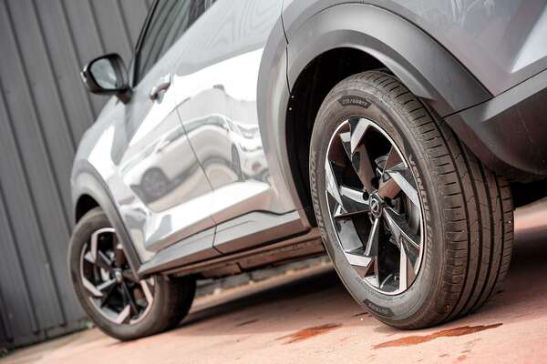 2023 Nissan JUKE ST F16