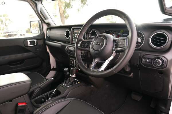 2023 Jeep Wrangler Unlimited Overland JL