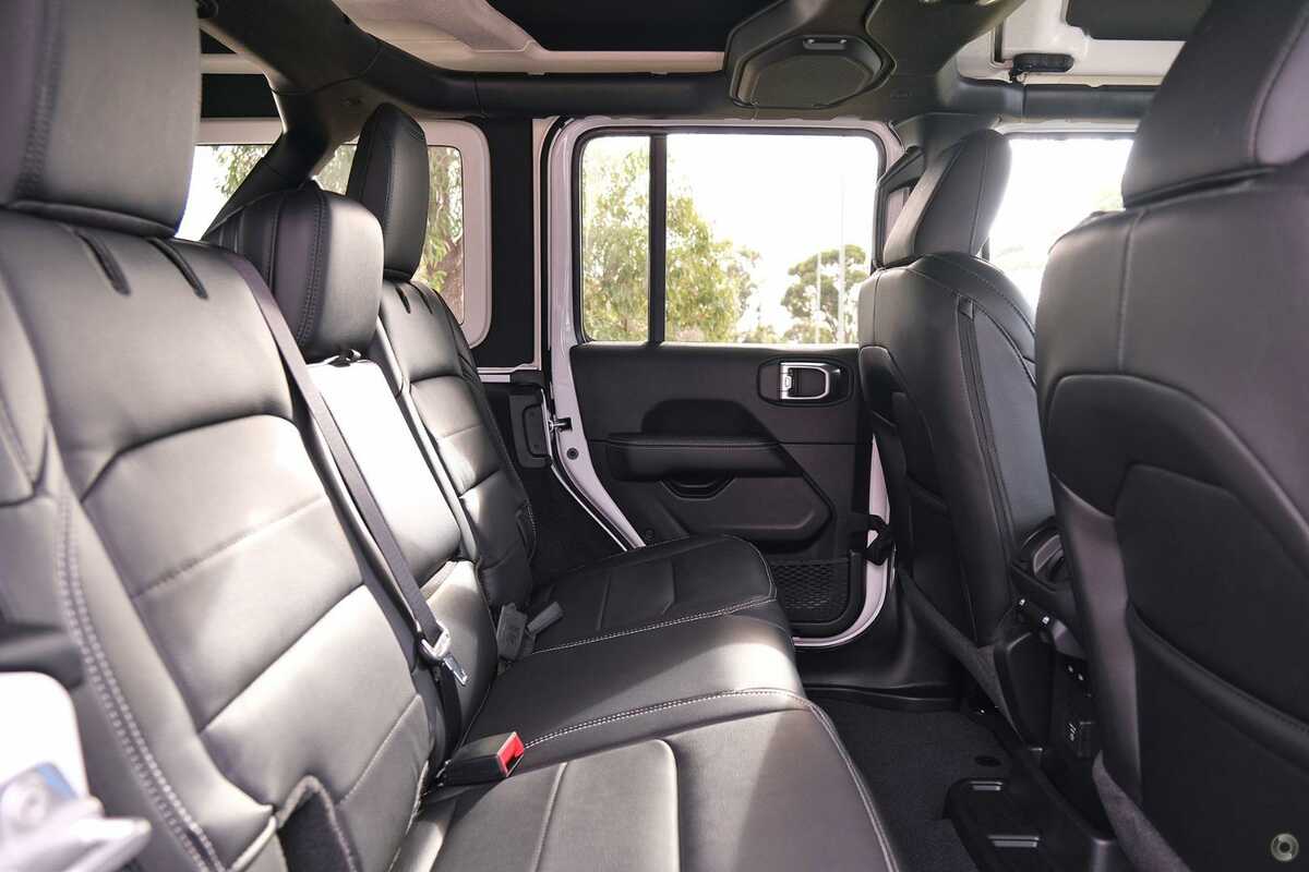 2023 Jeep Wrangler Unlimited Overland JL