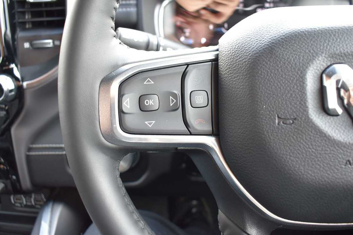 2023 RAM 1500 Laramie Sport RamBox DT