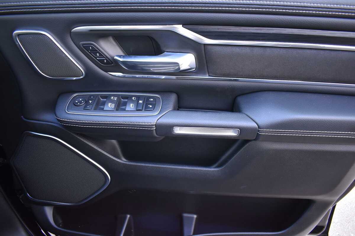 2023 RAM 1500 Laramie Sport RamBox DT