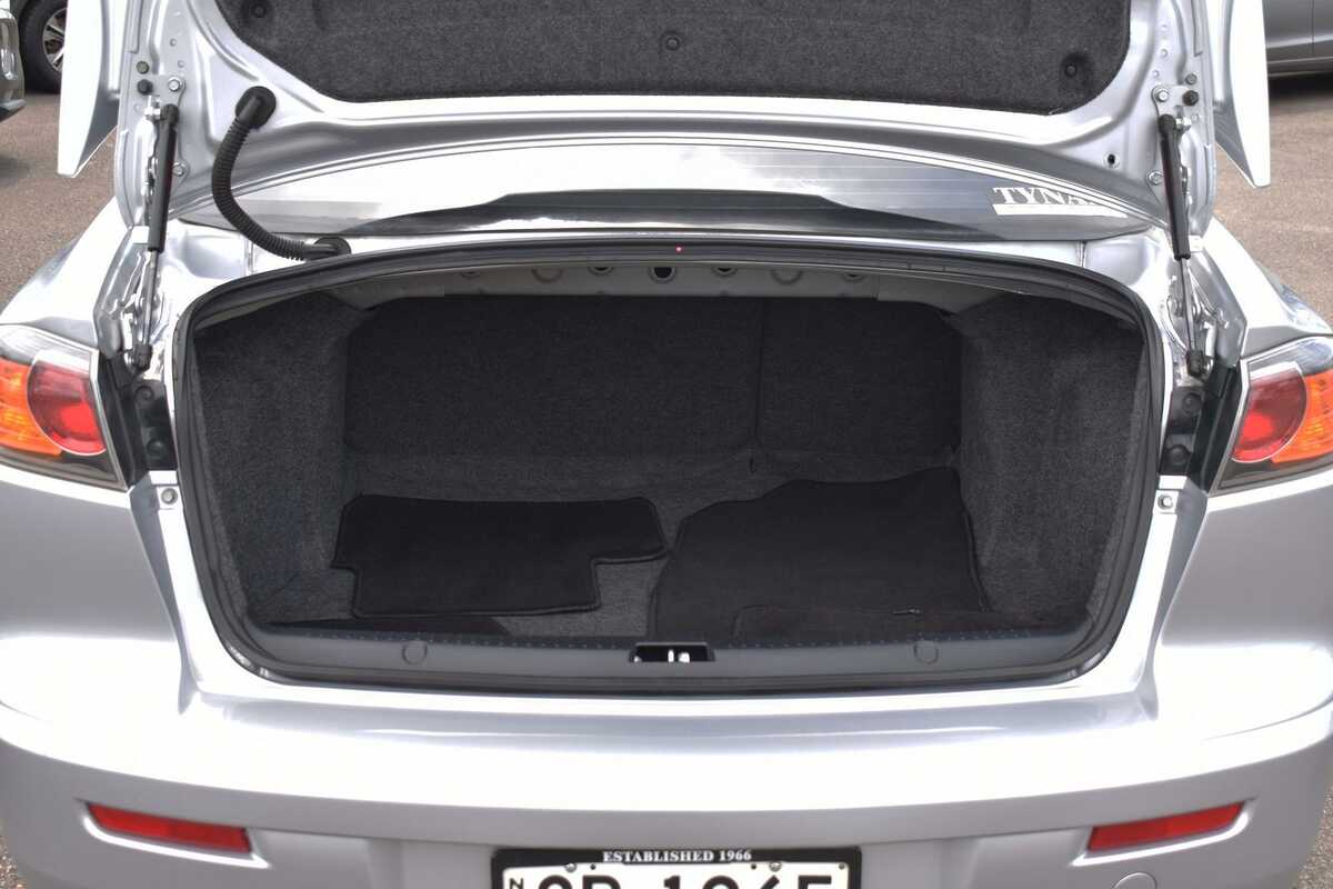 2014 Mitsubishi Lancer ES Sport CJ