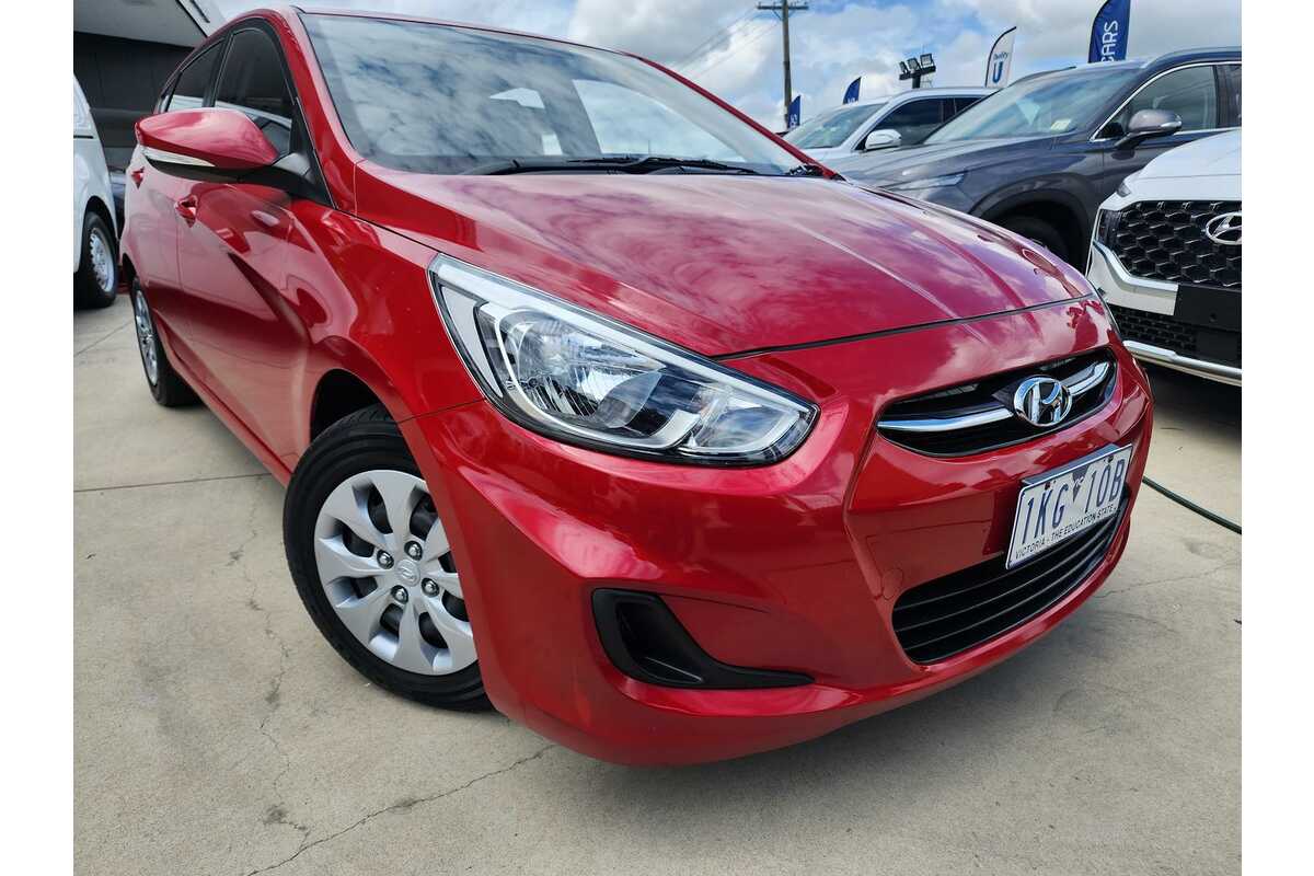 2017 hyundai sales accent active