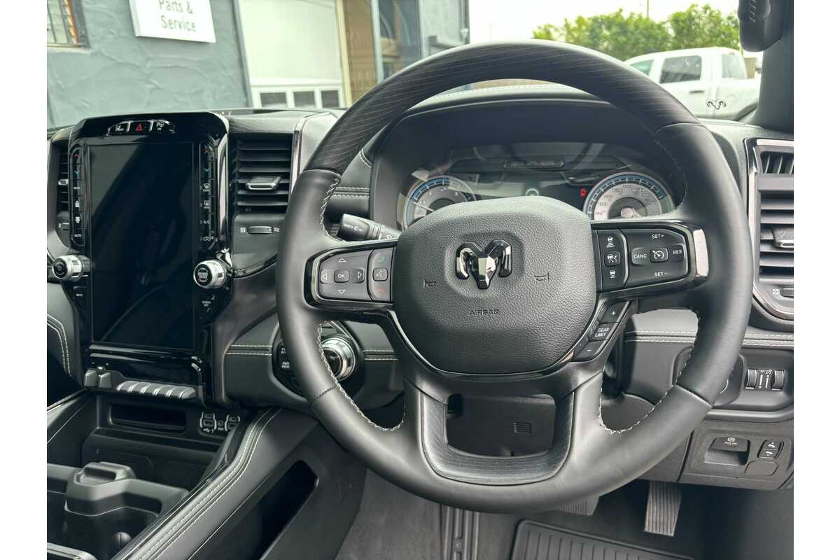 2022 RAM 1500 Limited RamBox DT