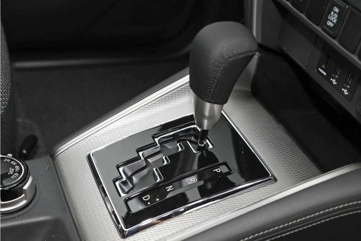 2023 Mitsubishi Triton GLS MR
