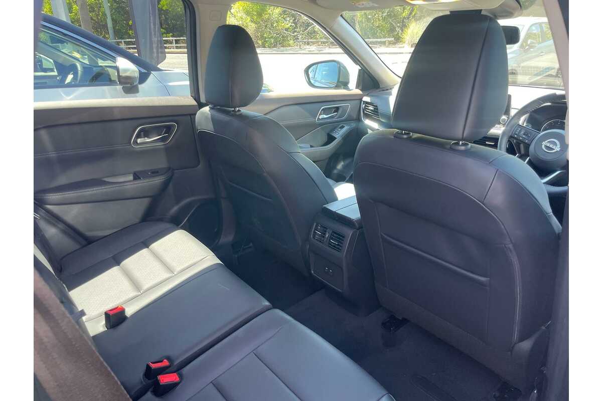 2023 Nissan X-TRAIL ST-L T33