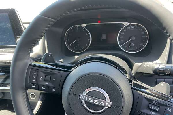 2023 Nissan X-TRAIL ST-L T33
