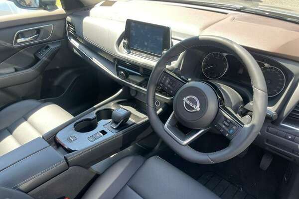 2023 Nissan X-TRAIL ST-L T33