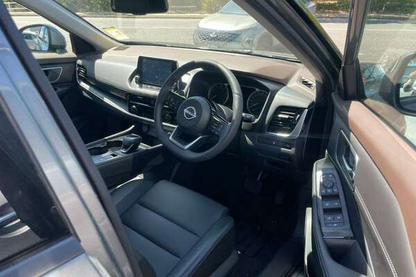 2023 Nissan X-TRAIL ST-L T33