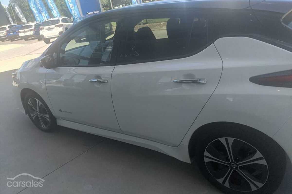 2023 Nissan LEAF e+ ZE1