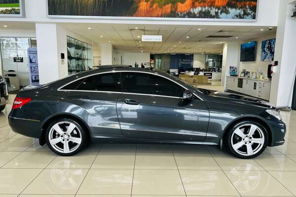2010 Mercedes Benz E-Class E350 Avantgarde C207