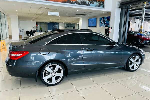 2010 Mercedes Benz E-Class E350 Avantgarde C207