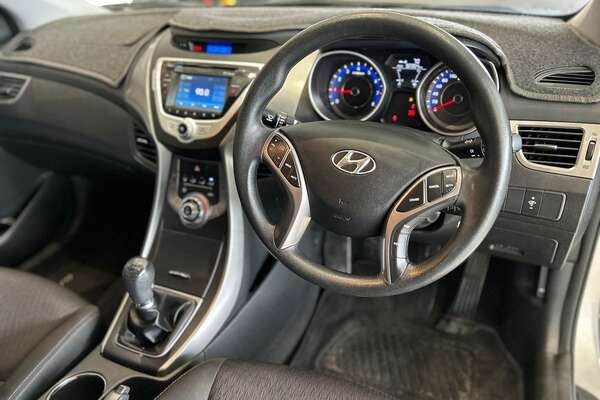 2013 Hyundai Elantra Active MD2