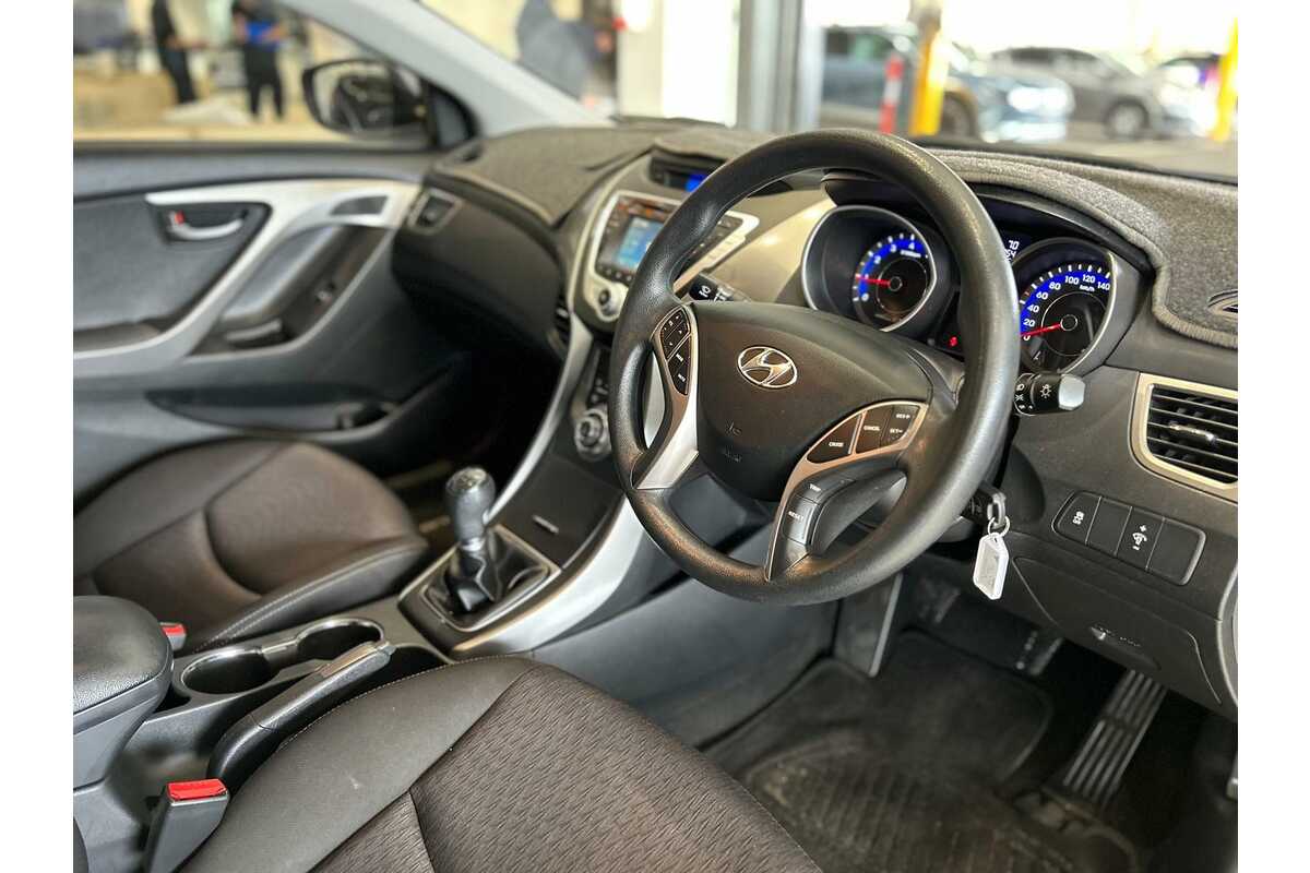 2013 Hyundai Elantra Active MD2