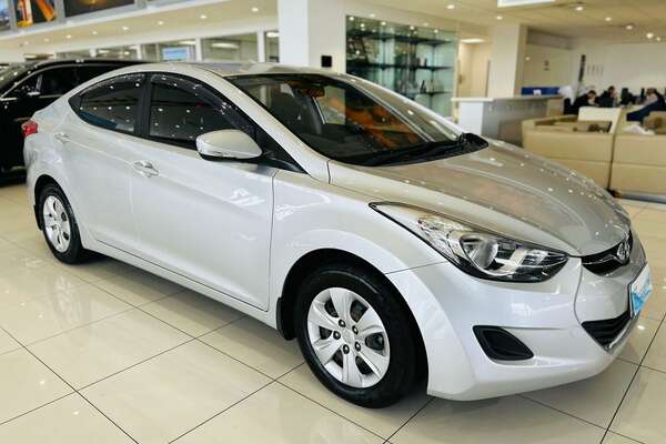 2013 Hyundai Elantra Active MD2