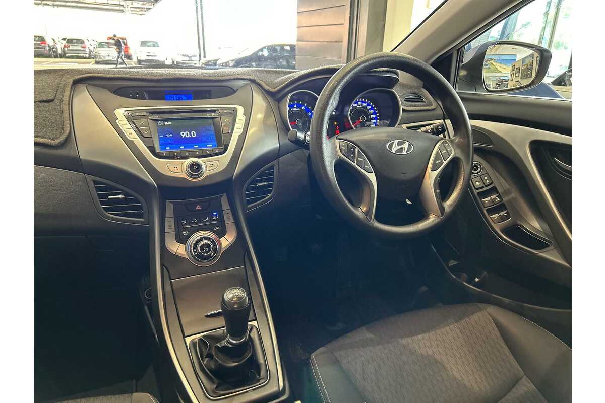 2013 Hyundai Elantra Active MD2