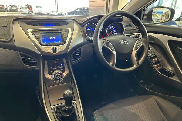 2013 Hyundai Elantra Active MD2