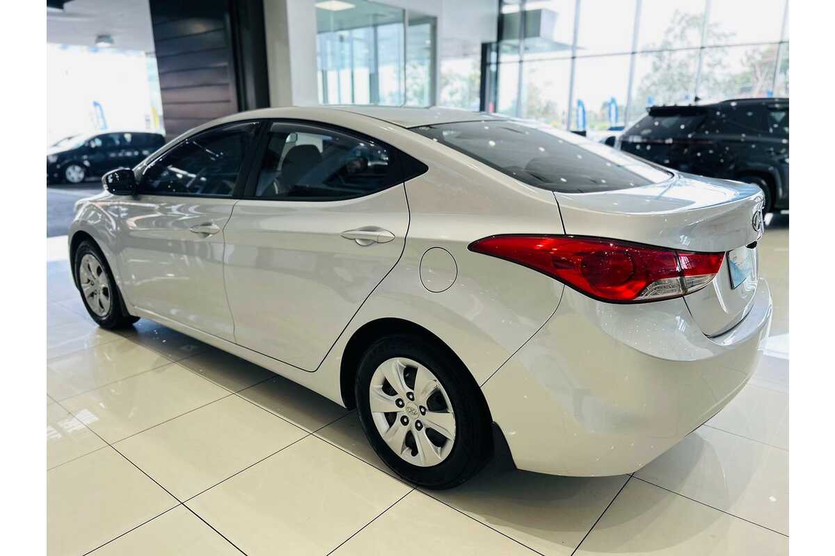 2013 Hyundai Elantra Active MD2