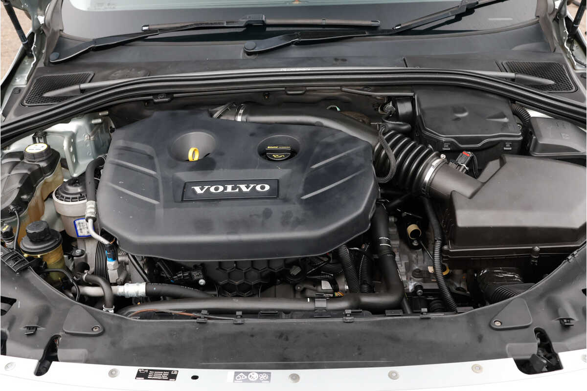 2011 Volvo V60 T5
