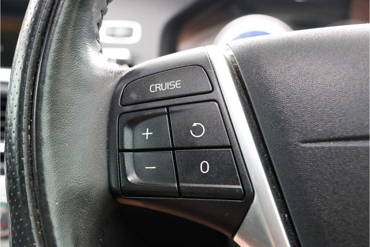2011 Volvo V60 T5