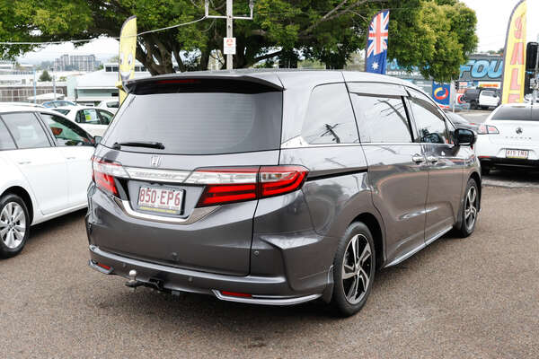 2015 Honda Odyssey VTi-L 5th Gen