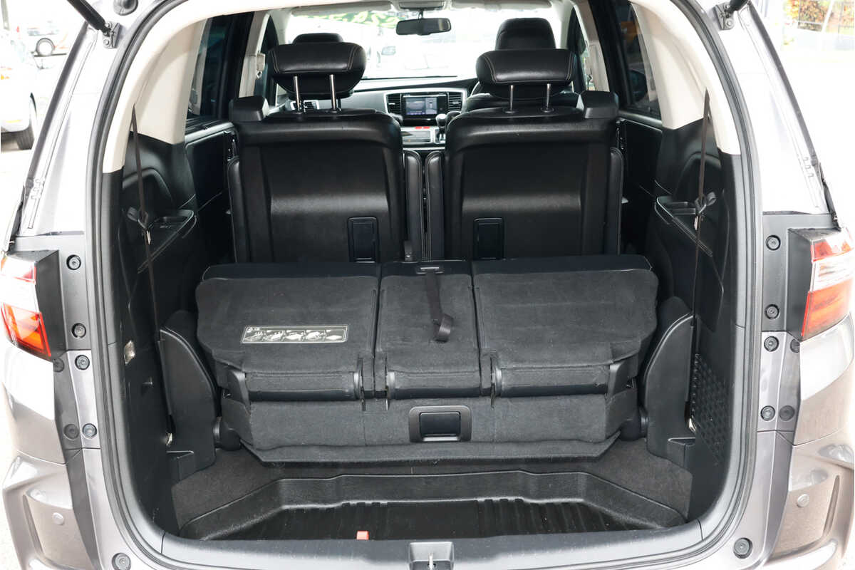 2015 Honda Odyssey VTi-L 5th Gen