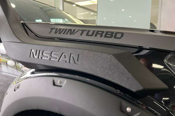 2023 Nissan Navara SL D23