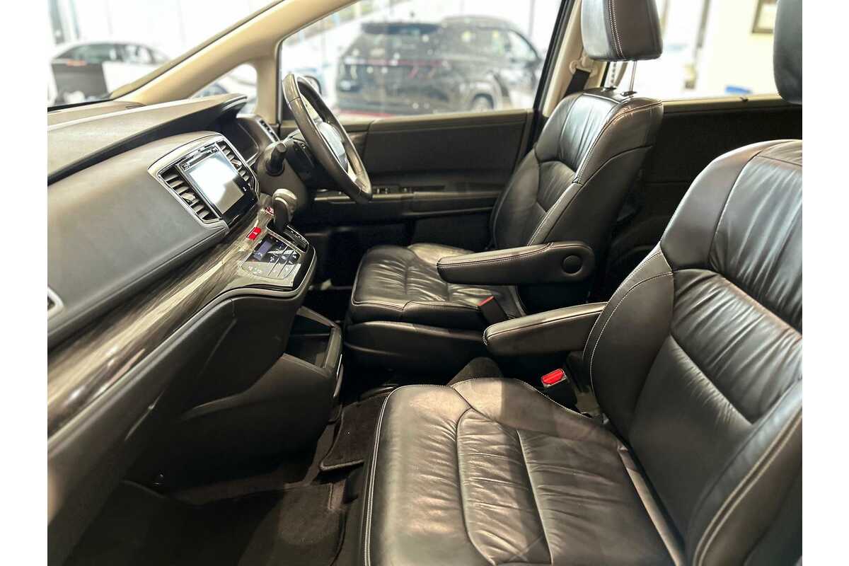 2014 Honda Odyssey VTi-L 5th Gen