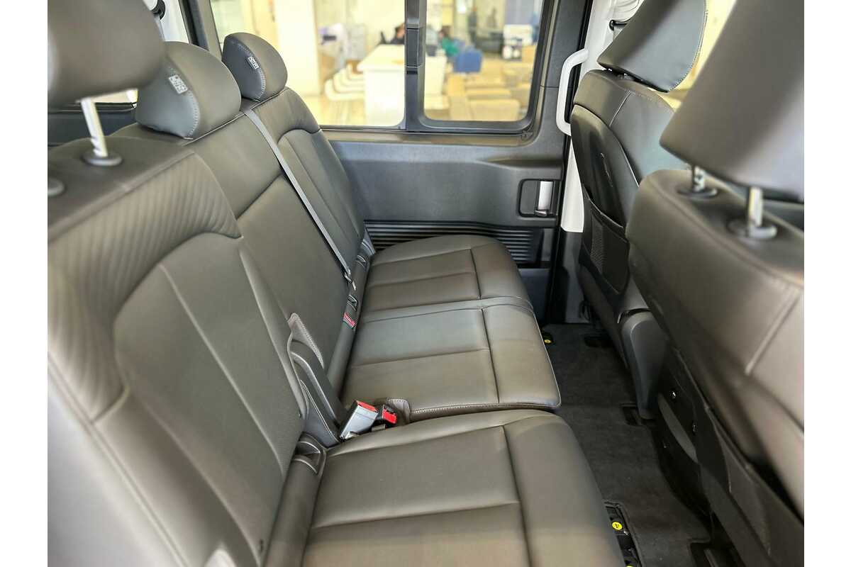 2023 Hyundai STARIA Highlander US4.V2