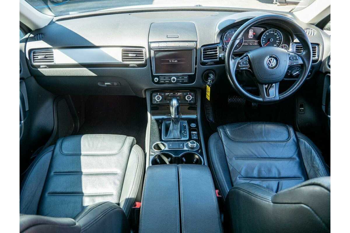 2016 Volkswagen Touareg 150TDI Element 7P