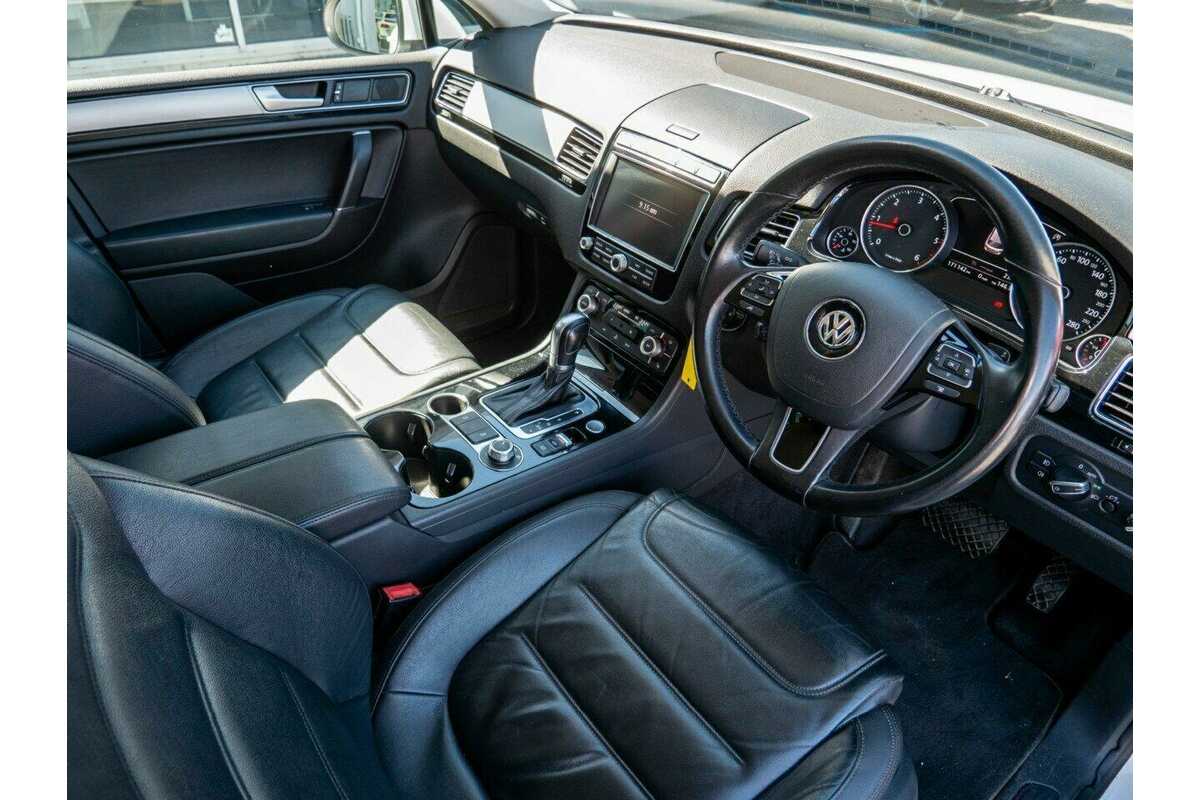 2016 Volkswagen Touareg 150TDI Element 7P